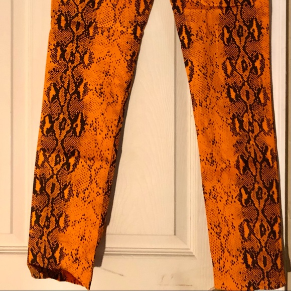 Fashion Nova high waisted snake print pants M - Picture 5 of 6